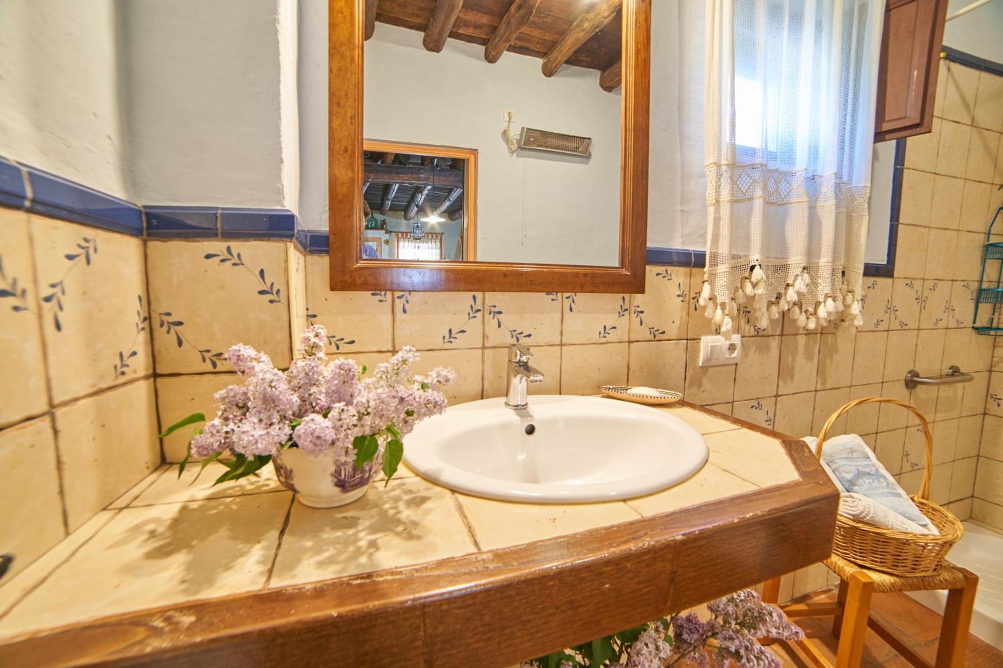 Vila Zarzo Del Tragaluz Fuenteheridos Exteriér fotografie
