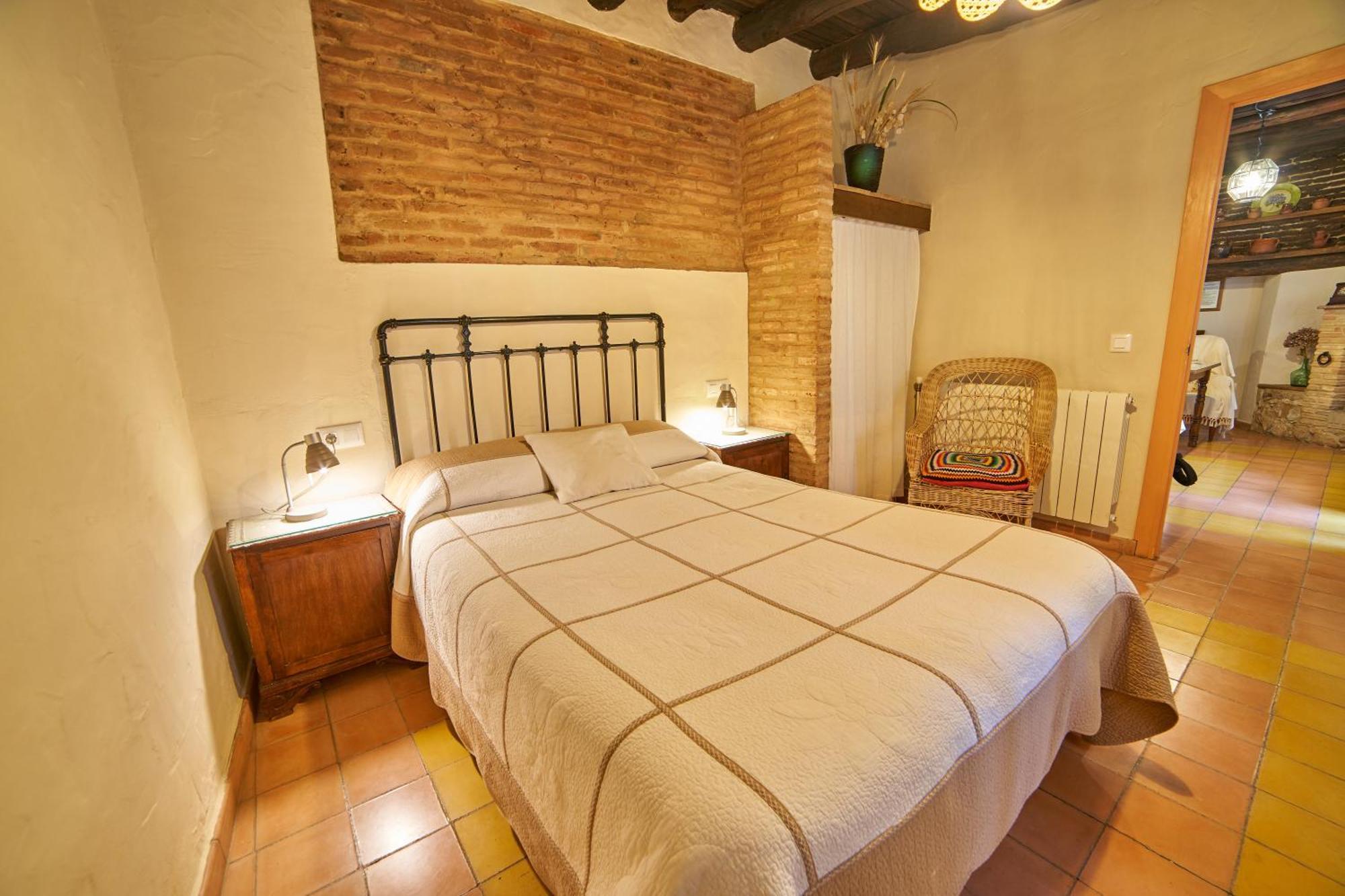 Vila Zarzo Del Tragaluz Fuenteheridos Exteriér fotografie